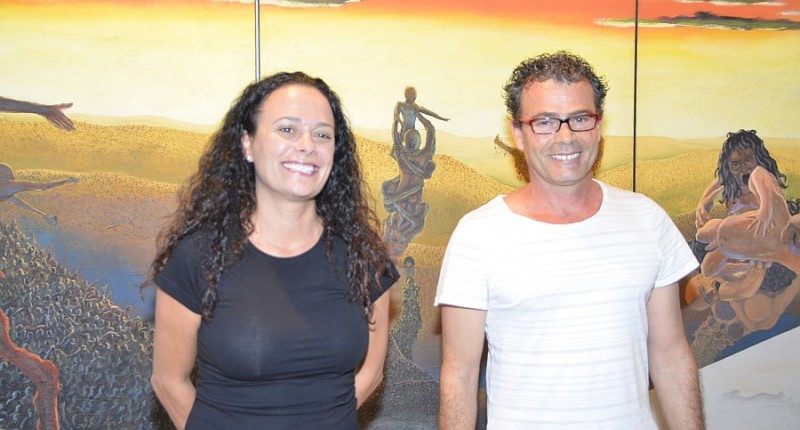 La pintura indagatoria de Paco Betancor se exhibe en Maspalomas