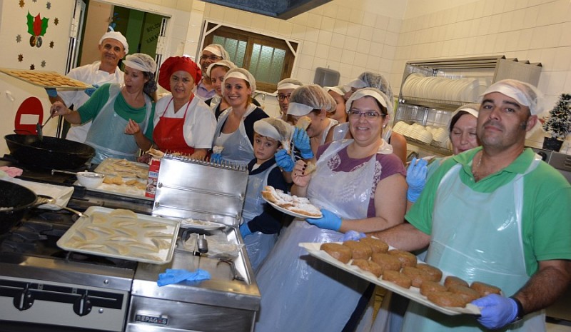 El taller de reposter�a navide�a para las AMPAS alcanza ya su quinta edici�n