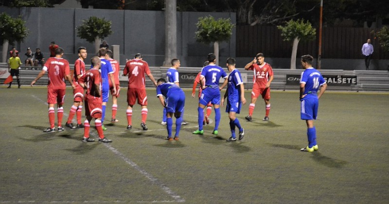 La U.D. San Fernando y el C.D. Santa �rsula se reparten los puntos: 1-1 