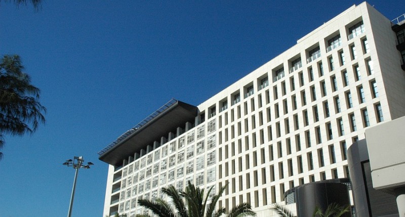 El Hospital Insular asesora a los usuarios sobre los perjuicios de fumar