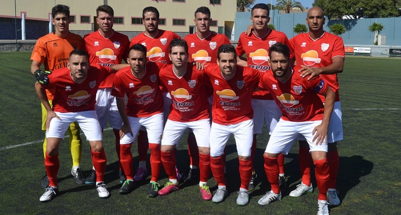 La U.D. San Fernando cae por la m�nima en el Juanito Marrero