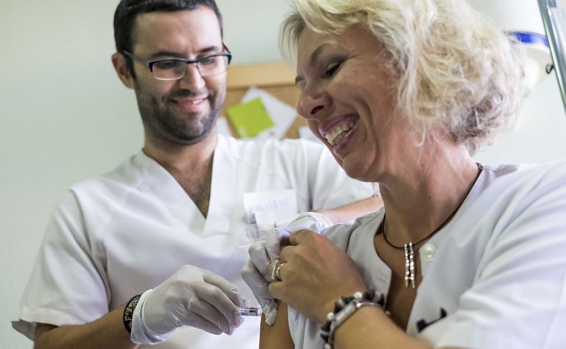 Canarias aumenta la vacunaci�n contra la gripe en un 13% 
