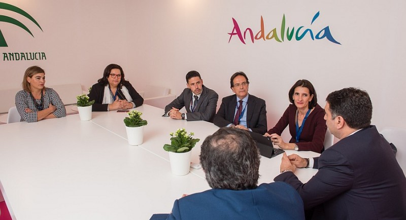 Canarias impulsa en Fitur la colaboraci�n entre comunidades aut�nomas