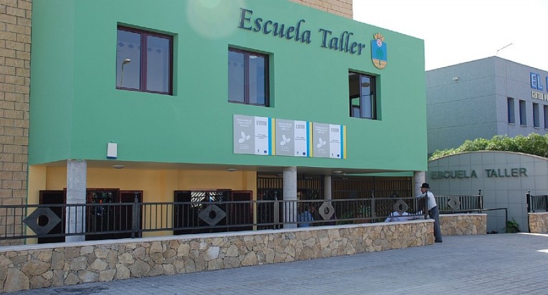 Santa Luc�a en Red forma a 15 personas desempleadas en instalaciones y telecomunicaciones en edificios